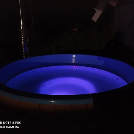 Apartameny Wiktoria I Nikola W Karwiku Appartamento *