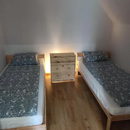 Daire Apartameny Wiktoria I Nikola W Karwiku *